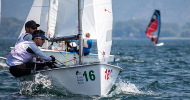 Niccolò Bertola e Mattia Carmelo Saggio in regata a Colico